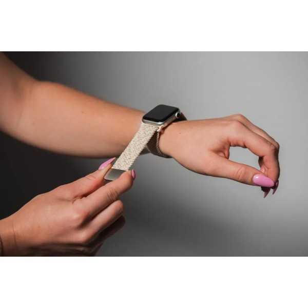 Mise en situation Bracelet APPLE Watch Boucle Unique Tressée en nylon